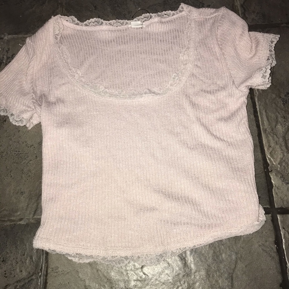Crop top - Picture 2 of 4